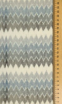 Soft blue and grey hues in zigzag
